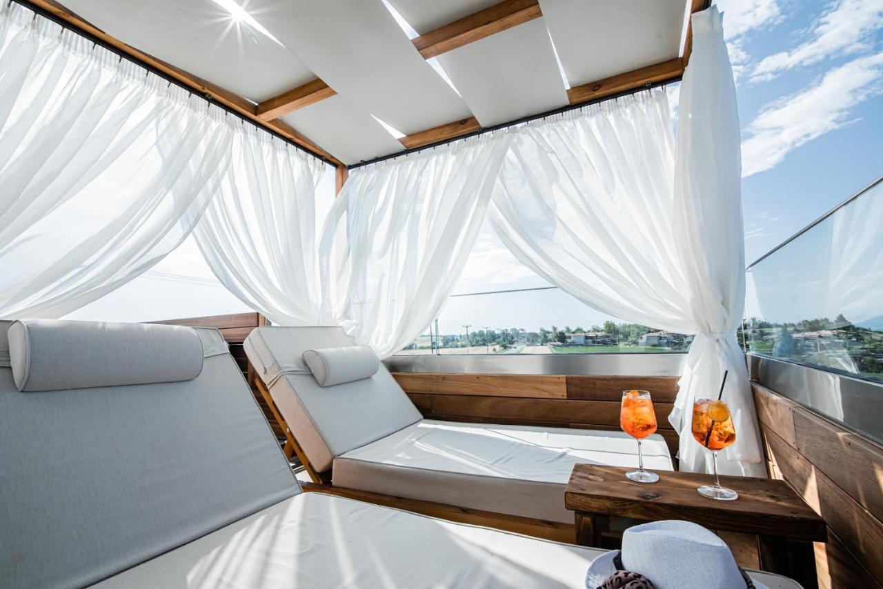 King's & Queen's - With Private Pool *