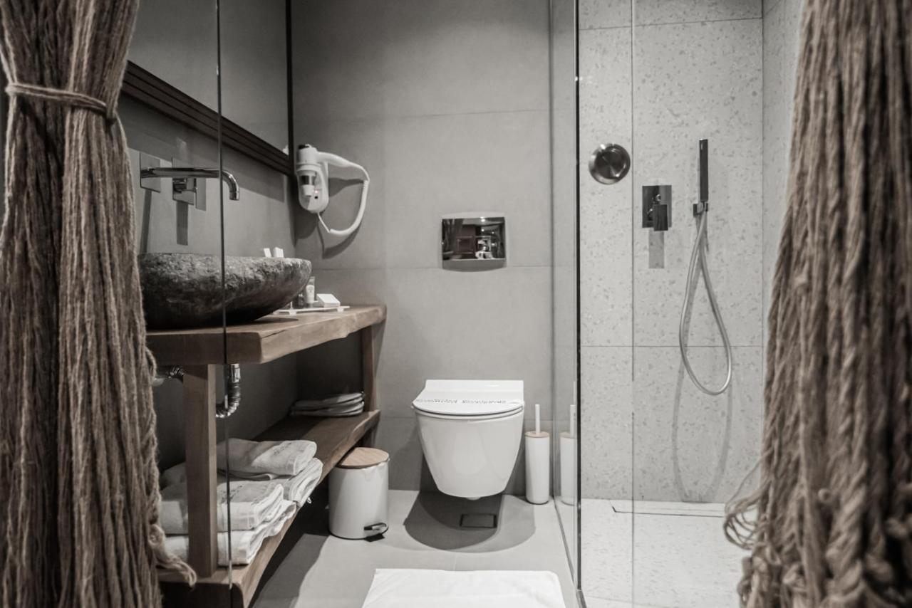 Ξενοδοχείο με διαμερίσματα King's & Queen's - With Private Pool *